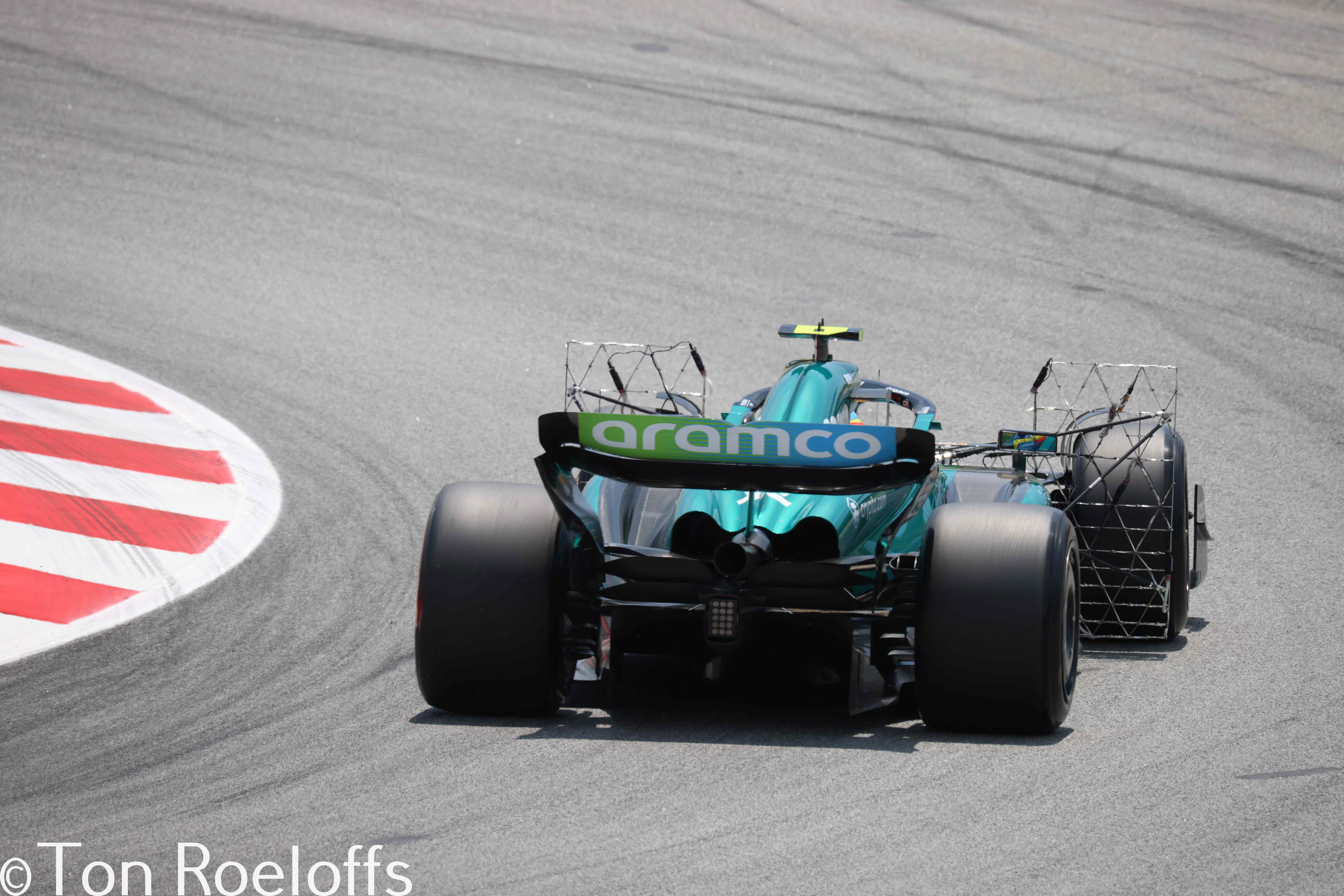 Vettel verremt zich